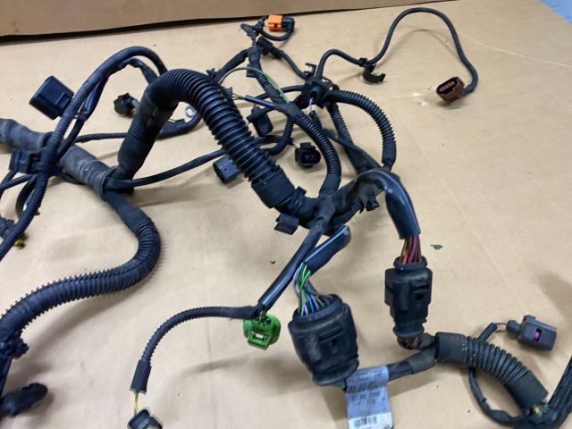 bontott AUDI A4 B8 Motor Kábelköteg