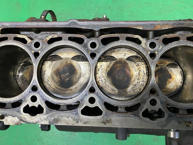 bontott AUDI A4 B8 Motorblokk (Fűzött)