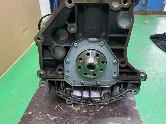 bontott AUDI A4 B8 Motorblokk (Fűzött)