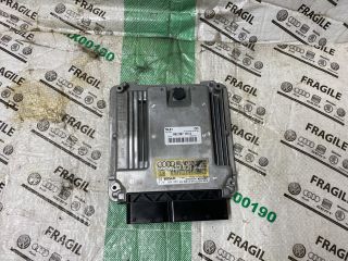 bontott AUDI A4 B8 Motorvezérlő