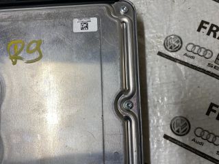 bontott AUDI A4 B8 Motorvezérlő