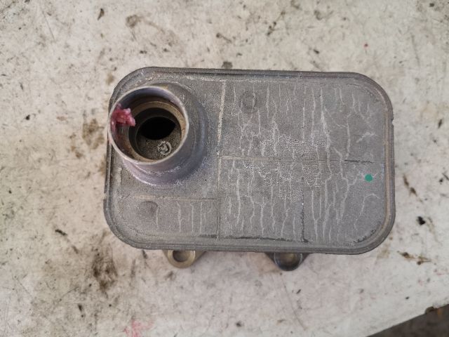 bontott AUDI A4 B8 Olajhűtő