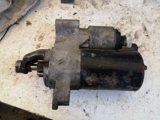 bontott AUDI A4 B8 Önindító