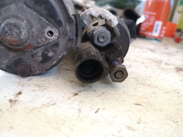 bontott AUDI A4 B8 Önindító