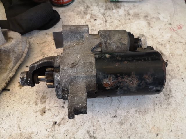 bontott AUDI A4 B8 Önindító