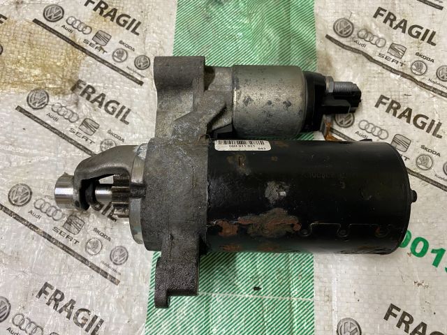 bontott AUDI A4 B8 Önindító