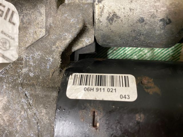 bontott AUDI A4 B8 Önindító