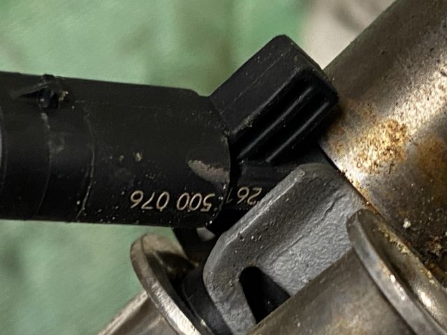 bontott AUDI A4 B8 Porlasztó Sor / Híd