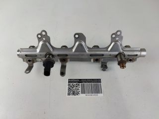 bontott AUDI A4 B8 Porlasztó Sor / Híd