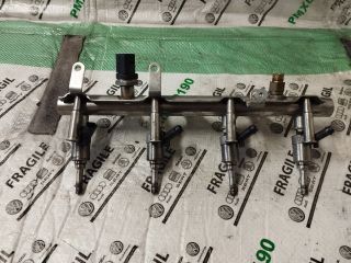 bontott AUDI A4 B8 Porlasztó Sor / Híd