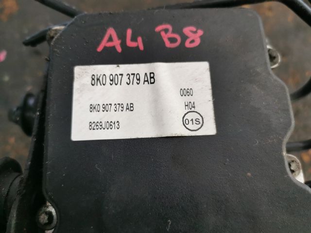 bontott AUDI A4 B8 ABS Kocka