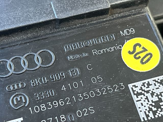 bontott AUDI A4 B8 Gyújtáskapcsoló Házzal