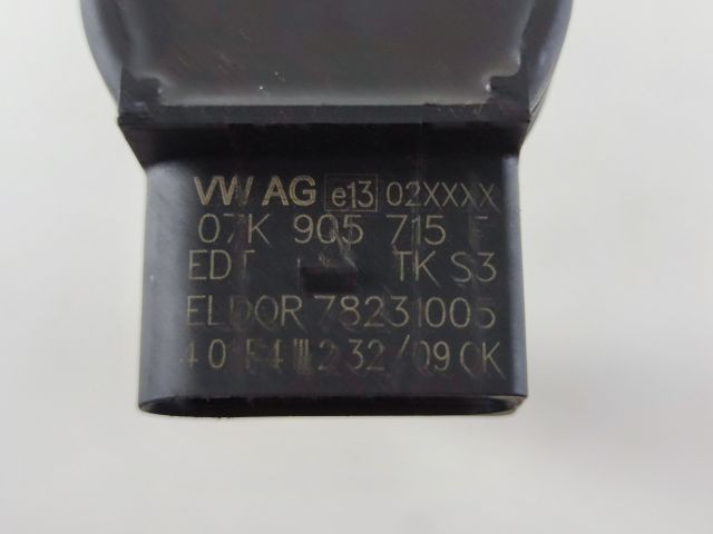 bontott AUDI A4 B8 Gyújtótrafó