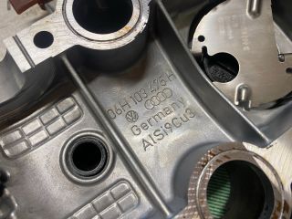 bontott AUDI A4 B8 Szelepfedél