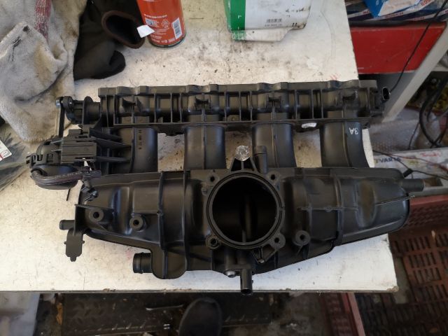 bontott AUDI A4 B8 Szívósor