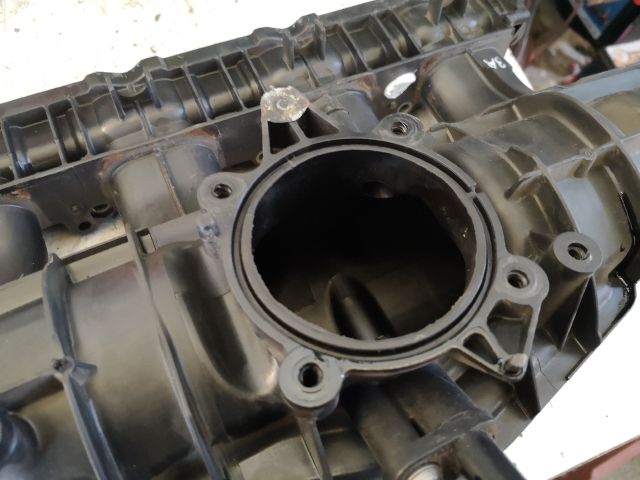 bontott AUDI A4 B8 Szívósor