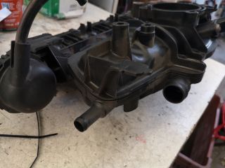 bontott AUDI A4 B8 Szívósor