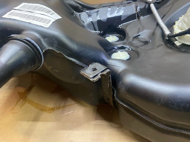 bontott AUDI A4 B8 Tank