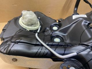 bontott AUDI A4 B8 Tank