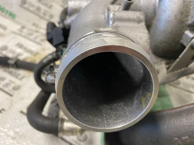 bontott AUDI A4 B8 Turbó