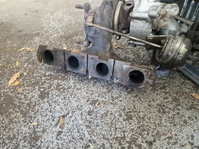 bontott AUDI A4 B8 Turbó