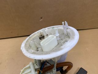 bontott AUDI A4 B8 Üzemanyag Szivattyú