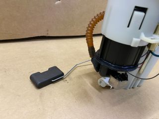 bontott AUDI A4 B8 Üzemanyag Szivattyú