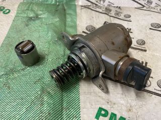 bontott AUDI A4 B8 Üzemanyag Szivattyú