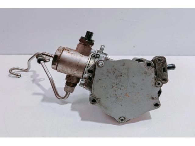 bontott AUDI A4 B8 Vákumpumpa