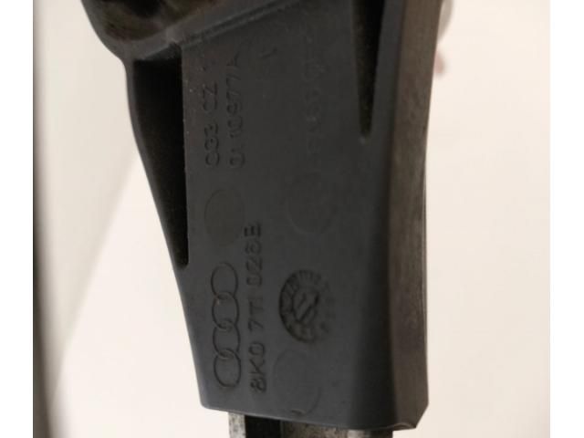 bontott AUDI A4 B8 Váltó Kulissza