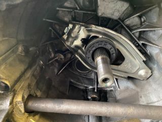 bontott AUDI A4 B8 Váltó (Mechanikus)