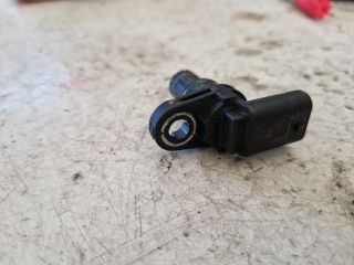 bontott AUDI A4 B8 Vezérműtengely Fordulatszám Jeladó