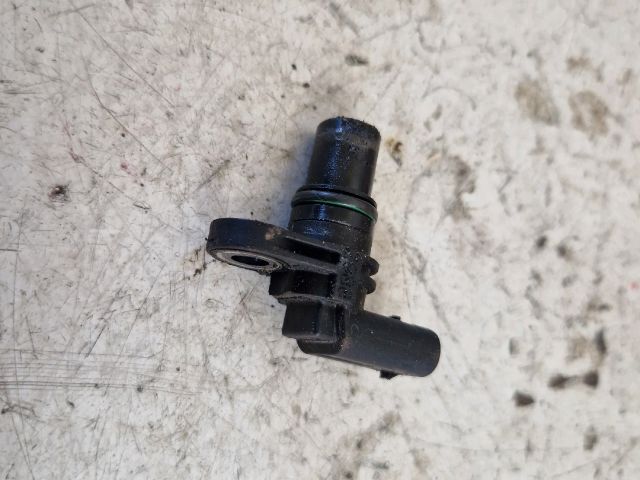 bontott AUDI A4 B8 Vezérműtengely Fordulatszám Jeladó