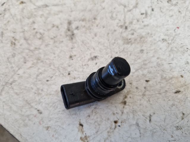 bontott AUDI A4 B8 Vezérműtengely Fordulatszám Jeladó