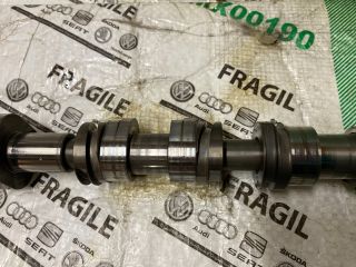 bontott AUDI A4 B8 Vezérműtengely (Magában)