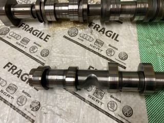 bontott AUDI A4 B8 Vezérműtengely (Magában)