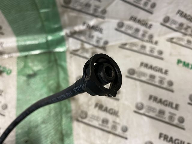 bontott AUDI A4 B8 Vízcső