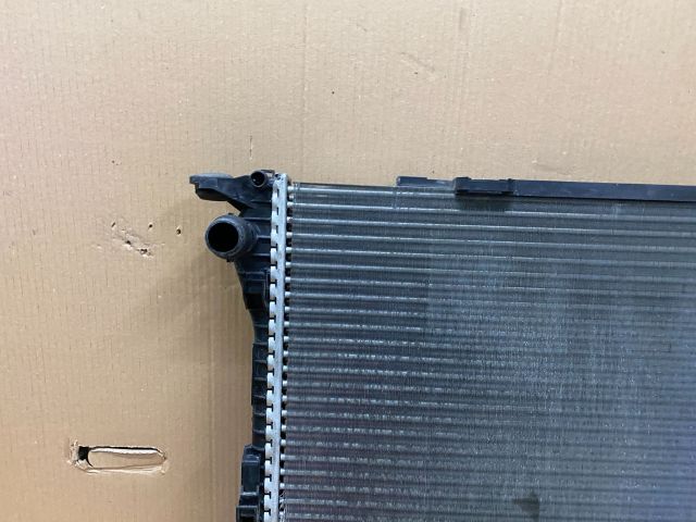 bontott AUDI A4 B8 Vízhűtő Radiátor (Klímás)