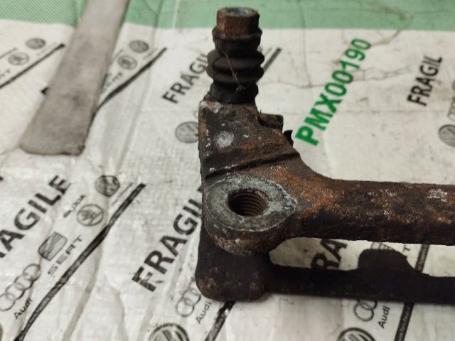 bontott AUDI A4 B8 Bal hátsó Fékkengyel