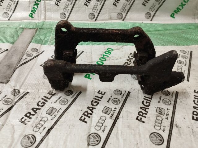 bontott AUDI A4 B8 Bal hátsó Fékkengyel