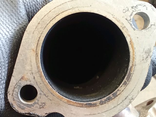 bontott AUDI A4 B8 EGR Hűtő Cső