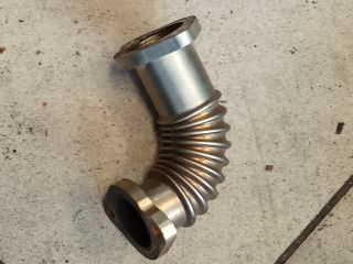 bontott AUDI A4 B8 EGR Hűtő Cső