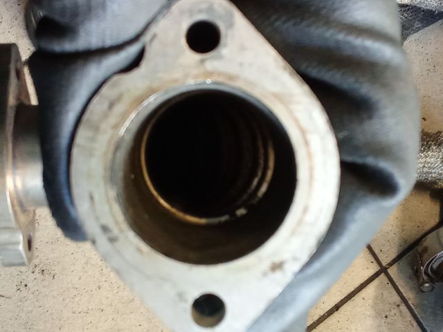 bontott AUDI A4 B8 EGR Hűtő Cső