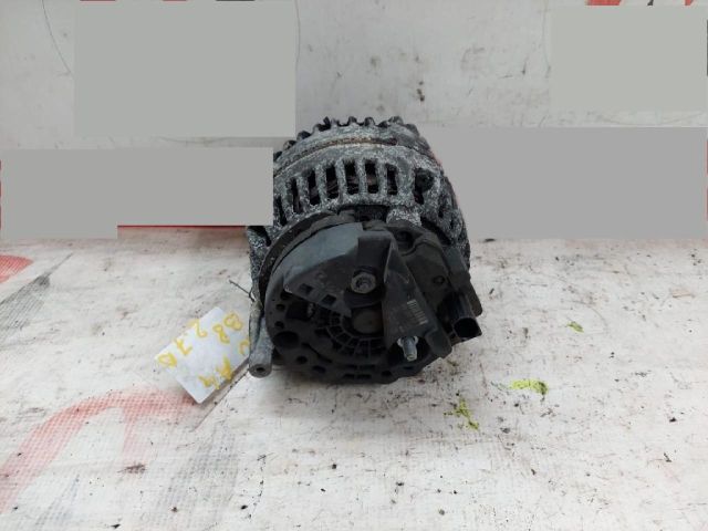 bontott AUDI A4 B8 Generátor