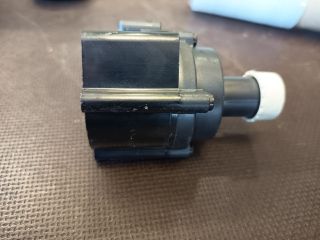 bontott AUDI A4 B8 Kiegészítő Vízszivattyú