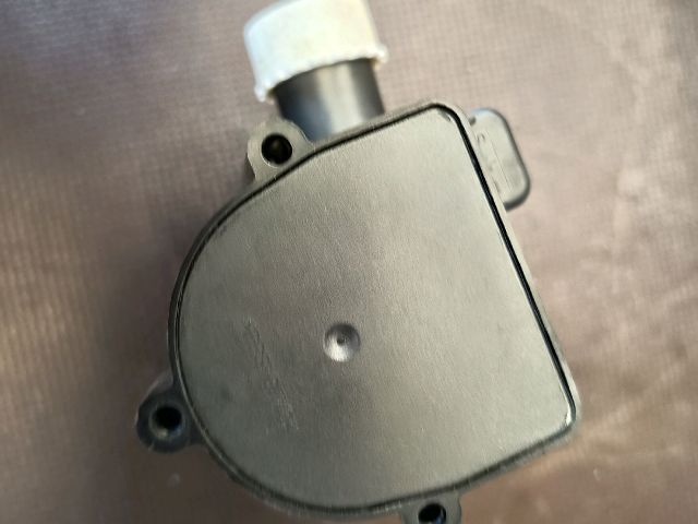 bontott AUDI A4 B8 Kiegészítő Vízszivattyú