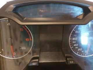 bontott AUDI A4 B8 Kilométeróra