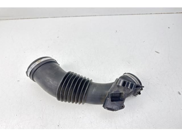 bontott AUDI A4 B8 Légbeömlő Cső