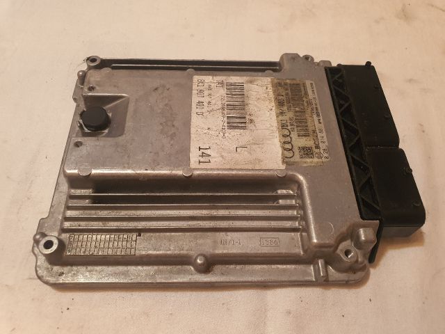 bontott AUDI A4 B8 Motorvezérlő
