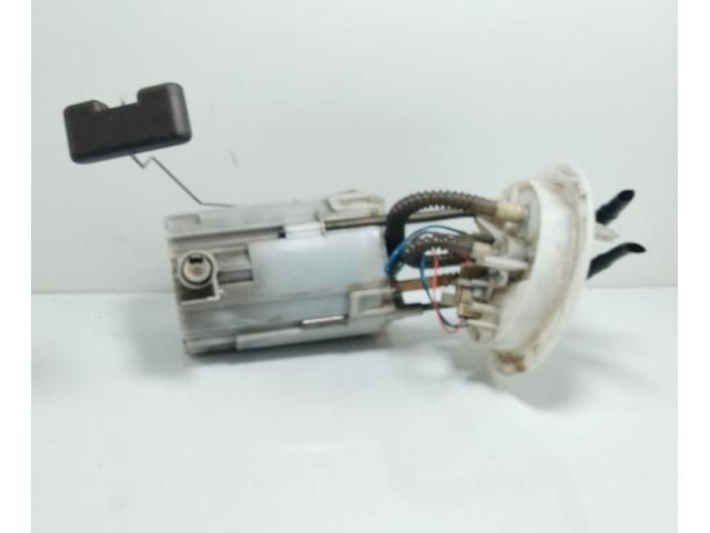 bontott AUDI A4 B8 Üzemanyag Szivattyú